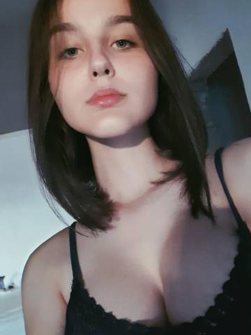 Моника